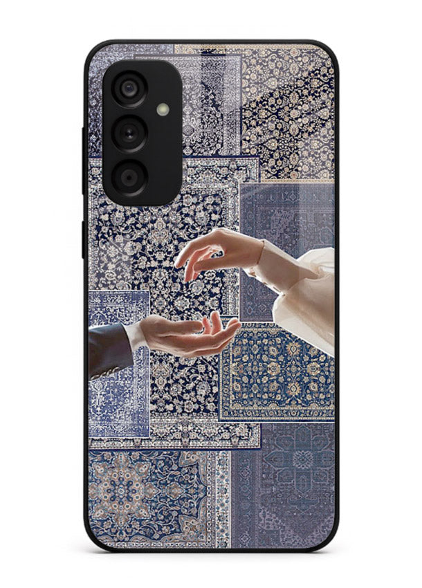 Aesthetic hands artwork printed on tempered glass Samsung F15 5G back cover