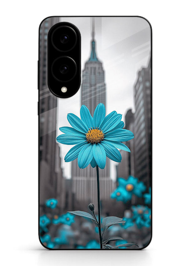 Blue daisy artwork on Samsung S25 Edge glass back cover with bold modern floral styling.